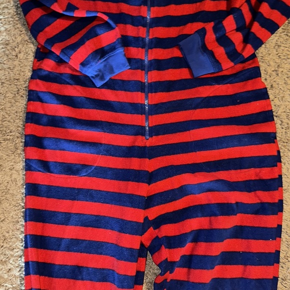 Nick & Nora sock monkey onesie - Picture 9 of 13